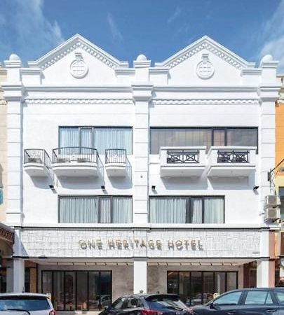 One Heritage Hotel Seremban Bagian luar foto
